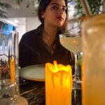 Kavya Kalyanram Instagram - Me looking at a plate of Sushi come towards my table Vs me when it passes to the table next