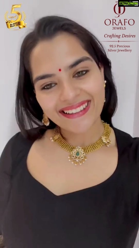 Kavya Kalyanram Instagram - This Dusshera and Diwali, Orafo Jewels brings you an exclusive offer of up to 18% off on all silver jewellery in every showroom. Hear what @kavya_kalyanram has to say about her shopping experience! Plus, 5 lucky winners will take home 250 grams of exquisite silver. 🌟 #ORAFO #orafojewels #dussehraoffers #diwalioffer #silver925 #FestiveSeason #FestiveCollection #LuckyDraw #FestiveJewellery #Gold #silver #silverjewelery #jewelleryoffers #dussehraspecial #FestiveGlow #RadiantElegance #JewelsOfJoy #JewelsOfCelebration #FestiveTreasures #jewels #jewellery #JewelsOfTheDay #JewelsDesigner #craftedjewelry #somajiguda #suchitra #asraonagar #kavyakalyanram