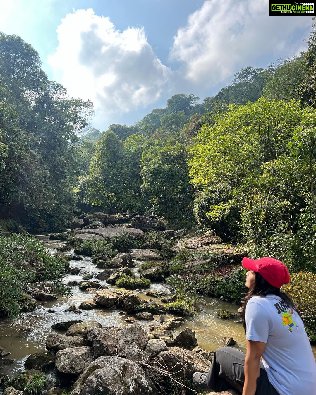 Kavya Kalyanram Instagram - *insert a nature caption* ☘️ Krang Shuri Waterfall