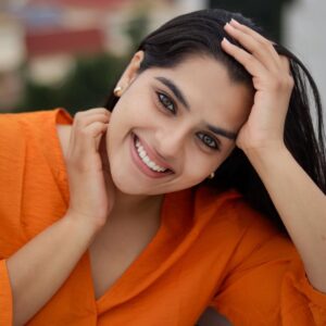 Kavya Kalyanram Instagram - It’s super easy to crack me up and @kilaruness and his 📷 definitely did a good job at that 😅