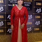 Kavya Kalyanram Instagram - 🌹 #siima2023 Styling : @priyankav____ Outfit : @anjaliandjhansi Jewellery : @orafojewels