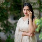 Kavya Kalyanram Instagram - 👸🏻 Styling : @priyankav____ Photography : @they_call_me_keshu Outfit : @mamtagoelofficial Accessories: @suhanipittie