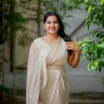 Kavya Kalyanram Instagram - 👸🏻 Styling : @priyankav____ Photography : @they_call_me_keshu Outfit : @mamtagoelofficial Accessories: @suhanipittie