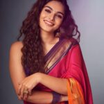 Kayadu Lohar Instagram – Mere tumhare sabke liye Happy diwali 🪔 
.
.
.
.
.
.

COSTUME @devraagh

STYLING @styled_by_arundev 

Photography @its_gireesh

Photography assist @vishnu__photography___

Studio @maxxocreative , @studio_maxxo

Special thanks to @huwais.majeed 

Makeup: @makeup_by_shibinantony

Jewellery @abharanashaala