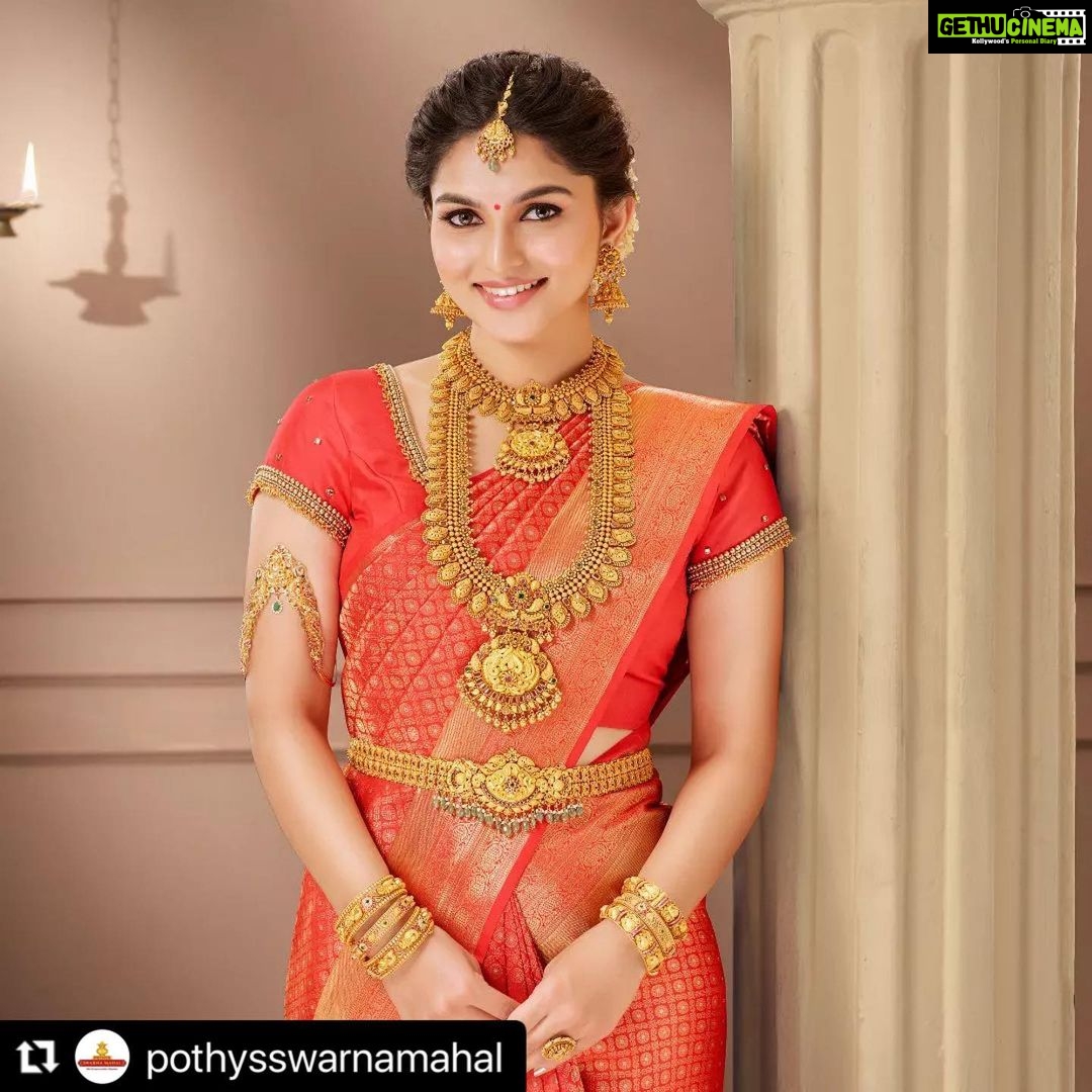 Kayadu Lohar Instagram - ✨ For @pothysswarnamahal