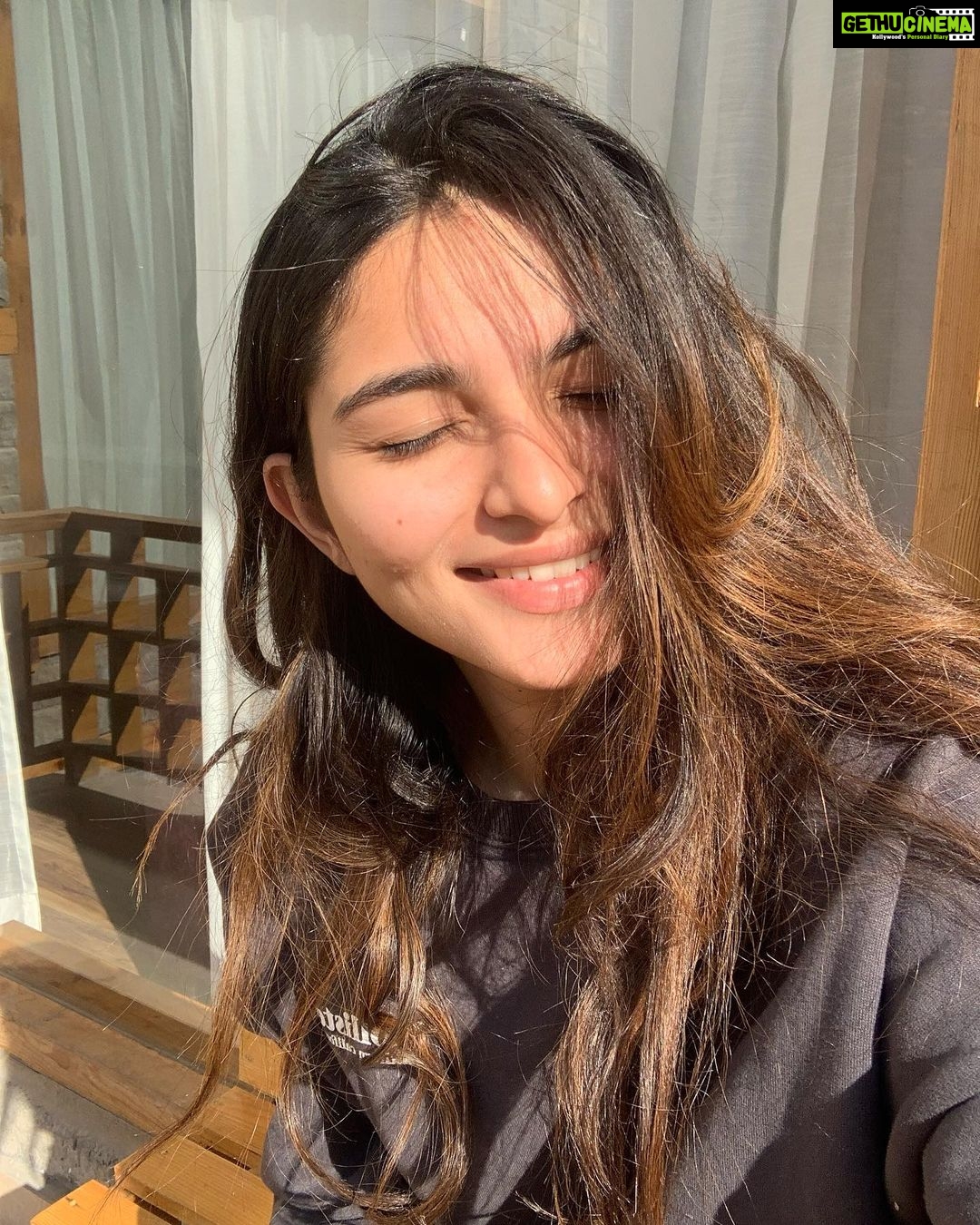 Kayadu Lohar Instagram - 🌞💋 Manali, Himachal Pradesh