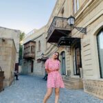 Kayadu Lohar Instagram - My first international trip!💗 #azerbaijan🇦🇿 OLD BAKU