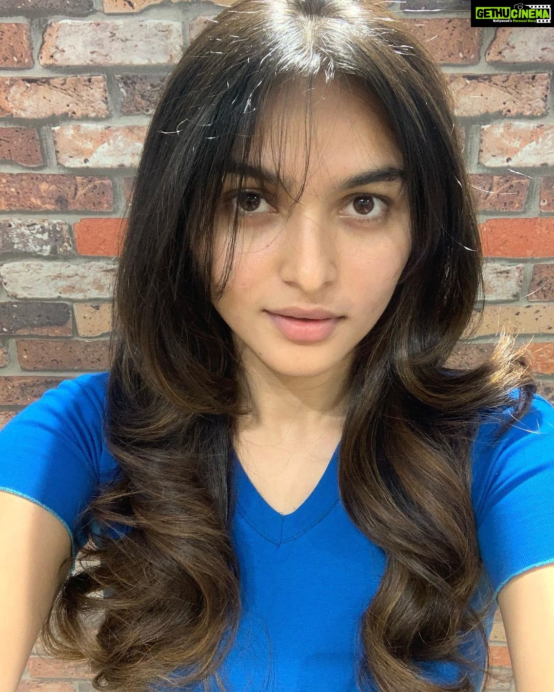 Kayadu Lohar Instagram - Wanted to feel cute ! Got my hair done ! 💁🏻♀️🙈