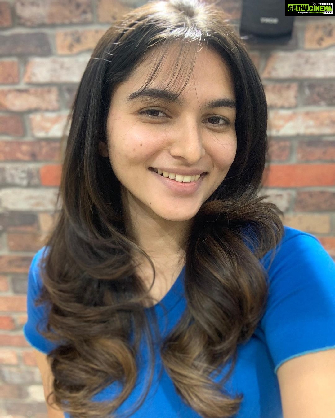 Kayadu Lohar Instagram - Wanted to feel cute ! Got my hair done ! 💁🏻♀️🙈