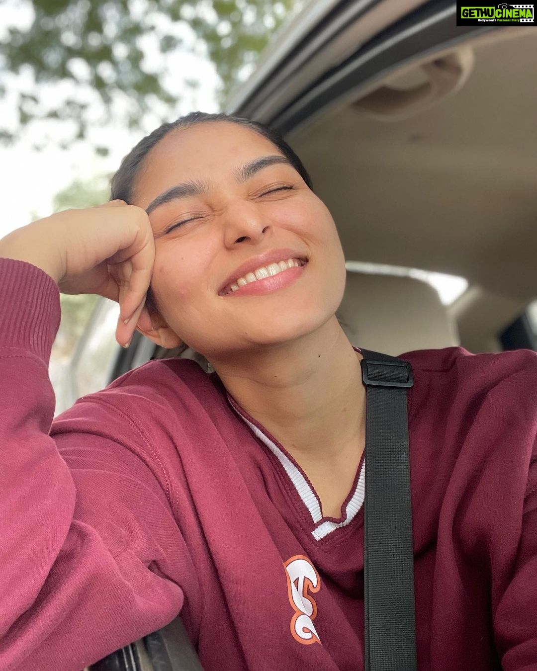 Kayadu Lohar Instagram - Sunshine in my mind ✨