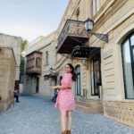 Kayadu Lohar Instagram - My first international trip!💗 #azerbaijan🇦🇿 OLD BAKU