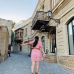 Kayadu Lohar Instagram - My first international trip!💗 #azerbaijan🇦🇿 OLD BAKU