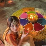 Kayadu Lohar Instagram - Mere tumhaare sab ke liye Happy Diwali 🪔💖