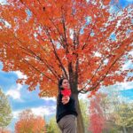 Keerthi shanthanu Instagram – October love 🍁🍂

#autumnvibes #canada #love #shades 
📸 @chithrapriya
