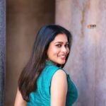 Keerthi shanthanu Instagram – #kikivijay Magnifies with her elegance…
.
.
.
In Frame @kikivijay11 EVP Film City