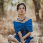 Ketaki Mategaonkar Instagram – Feeling confident and blue-tiful! 💙

#neelratnajewellery 
#BlueDiamond Series 

Credits 
Photography : @puneduskphotography 
Set by: @setsbypunedusk 
Fashion by: @style_by_apurva 
Makeup: @makeupbyberdesaurabh 
Jewellery: @neelratnaenergyproducts 
Outfit: @invogue.by.ruchi 

#ketakimategaonkar #marathiactress #ootdfashion #makeupbeauty #blueoutfit #jewellery #chalahawayeudya Pune, Maharashtra