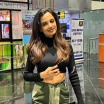 Ketaki Mategaonkar Instagram - The day when I had to take 4 flights in 48 hours!!! I wasn’t very proud about my schedule but now I am. #workoholic. Keeps me going! ♥️#ProudlyTired 😄