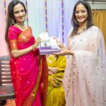 Ketaki Mategaonkar Instagram - Neelratna Jewellery! Sharing some beautiful moments of the opening ceremony of this beautiful unique jewellery brand @neelratnaenergyproducts. I have a special liking for jewellery and to be a brand ambassador for this one is an honor. 💫♥️💜 @neelratnaenergyproducts