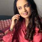 Ketaki Mategaonkar Instagram – ये रेशमी जुल्फे!!! 😍🫰🏼
@ketakimategaonkar ❤️
.
Makeup&hair – @makeupbyberdesaurabh 
.
#ketakimategaonkar #artist #insta #makeup #hairstyle #reelsinstagram Mumbai, Maharashtra