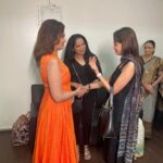 Ketaki Mategaonkar Instagram – HAWAHAWAI Premier moments ! 
I loved the movie. Such a sweet and inspiring story of every woman who has the power to run her passion and household both at the same time. 
I request all of you to watch the beautiful film especially with your mothers or women in your houses. 

Beautiful story, wonderful music by @pankajjpadghan , apt BGM by @amarmohile . It was endearing to hear a song in my fav, the greatest @asha.bhosle tai’s voice . 
The evergreen @varshausgaonker you’re stunning as always ! ♥️♥️🥰🥰
Congratulations @vijayshinde and @maheshtilekar for this beautiful film!