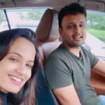 Ketaki Mategaonkar Instagram – ‘Abol Papanila’…. with @ketakimategaonkar 😘
Our latest romantic duet for the upcoming film ‘Ankush’…
Composed by- Chinar-Mahesh
Lyrics- Mangesh Kangane
Keep sharing…keep subscribing!!!❤️
.
.
#HrishikeshRanade #ketakimategaonkar #AbolPapanila #Ankush #NewMovie #Blessed