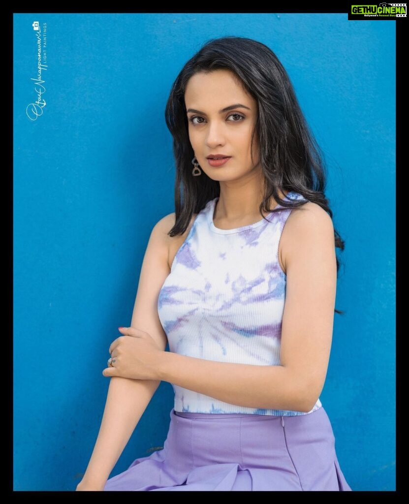 Ketaki Mategaonkar Instagram - You may say I'm a dreamer, but I'm not the only one 💜 📸 @captain.ojas 💄 @diptimakeupartist Managed by @cosmostarmedia #ketakimategaonkar #actress #singersongwriter #explore #photoshoot