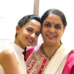 Ketaki Mategaonkar Instagram – To my everything….. my aai… HAPPYYYYYY BIRTHDAY ♥️🥰🥹 Thank you for being my aai.. today I promise you, me tuza ek n ek phone uchlen😂♥️