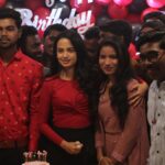 Ketaki Mategaonkar Instagram - For the past few years it has been extremely special for me to celebrate my birthday every year with my well wishers and my fans🤗. But due to the Pandemic I couldn’t meet them for the past 2 years and this was bothering me. I missed you all. This year I have been busy with my shoot and my mother asked me to come home for some work. She took me out, I didn’t know where we were going. Upon reaching I was welcomed by this wonderful group of fans. I couldn’t hide my emotions. They had planned such a beautiful surprise for me. Thank You so so much ‘Ketaki Fakta Tujhyachsathi Group’ for making my day soooo special . I love you all from the bottom of my heart.❤️. I am because of you my fans. गेल्या काही वर्षांपासून माझा वाढदिवस माझ्यासाठी खूप खास बनलाय, कारण मी तो माझ्या well wishers आणि फॅन्स सोबत सेलिब्रेट करते. 🤗 पण कोरोना असल्याने मी त्यांना दोन वर्ष भेटू नाही शकले . ह्या वर्षी मी शूटिंग मध्ये व्यस्थ होते आणि आईने काहीतरी कामासाठी घरी बोलावलं. आम्ही दोघी बाहेर गेलो, आणि मला माहीत नव्हतं की आम्ही कुठे जात आहोत. पोहोचल्या नंतर एकदम खूप साऱ्या फॅन्स कडून माझं स्वागत झालं . त्यांनी खूप काही surprises plan केले होते. माझा दिवस खास बनवण्यासाठी "केतकी फक्त तुझ्यासाठी " ग्रुप चे मी खूप खूप आभार मानते. तुम्ही सगळे फॅन्स माझे खूप लाडके आहात. ♥️मी जे काही आहे ते तुमच्यामुळेच आहे. @wanderwithseaa @the_daily_baker_official #ketakimategaonkar #latepost #birthdaypost Pune, Maharashtra