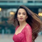 Ketaki Mategaonkar Instagram – How to steal someone’s heart! @ketakimategaonkar knows all the raazs ! 🥰♥️

#ketakimategaonkar #reelindia #reelitfeelit #reels