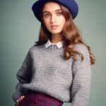 Ketaki Mategaonkar Instagram – V I N T A G E  C H A R M ! ✨

#ketakimategaonkar #trends #vintagestyle #vintagefashion #instagood