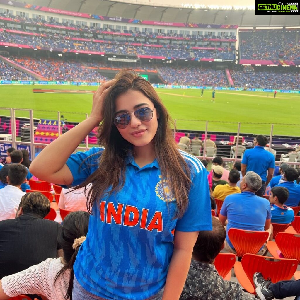 Ketika Sharma Instagram - all about yesterday 💙 #indvspak #worldcup #2023 Narendra Modi Stadium - Ahmedabad