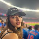 Ketika Sharma Instagram - I like this picture 🦥