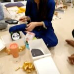 Kinjal Rajpriya Instagram – Baby pandaa in the house 🐼 badhaay ne happy-budday wishes mate thank you che 🙏

#HasvuAneHasavtaRehvu #BirthdayAmthiBauChagaviyeChiye #ExcitementMatlabKya 😅 #KahaanBethaHoon #KiskeSaathBethaHoon #ControlUdayControl 🤣#HaveBijuShuExcitingKariye #NavratriNiTaiyari ??