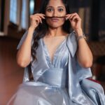 Kinjal Rajpriya Instagram - Princessing around 🩵 Lots of Love, m..m..m..mansi 🤍 Thanks for capturing me in my real element✨@iam_rajinamdar Wardrobe👗 @hv_studio22 #3Ekka #Mansi #Blockbuster #Premiere #Mumbai PVR Juhu