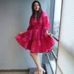 Kinjal Rajpriya Instagram - Amidst the greys, there’s pink 🌸 Sweet, Simple & Sleek.. that’d be my Streak 💕 Outfit: @etar_thelabel Styled by @ishhaa_nagar @rudradave33 #LookBook from #Promotions of #3Ekka