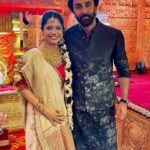 Kinjal Rajpriya Instagram – And then this happened ✨
Star Feed straight from the Kalyan House today 💕 
Could I be anymore happier ?? Such a humble persona 🫶 #RanbirKapoor this one’s to #Brahmastra @ranbirkapoor

Thank you Kalyan Family @kalyanjewellers_official for having us over for the lovely #Navratri Puja 🪔 

Get Ready for a Star Studded Feed o’gram #instagood

#navratri2022 #KinjalRajpriya #RanbirKapoor #KalyanJewellers #Puja #Bliss 😇 વાહ રે નોરતા 🙏 ગુજરાત ના બ્રેન્ડ એમ્બેસેડર હોવા નું ગૌરવ, ગુજરાતી હોવાનું ગૌરવ 🫡