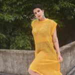 Kirti Kulhari Instagram - 💛 Photographer: @mrinmaiparab Make up by: @mua_anuradharaman Make up assisted by: @madhuradeokute Styled by: @shivangiishrivastav