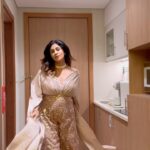 Kishwer Merchant Instagram - Diva Vibes 🫶 Styled by @stylebysugandhasood Outfit @ellemorafashions