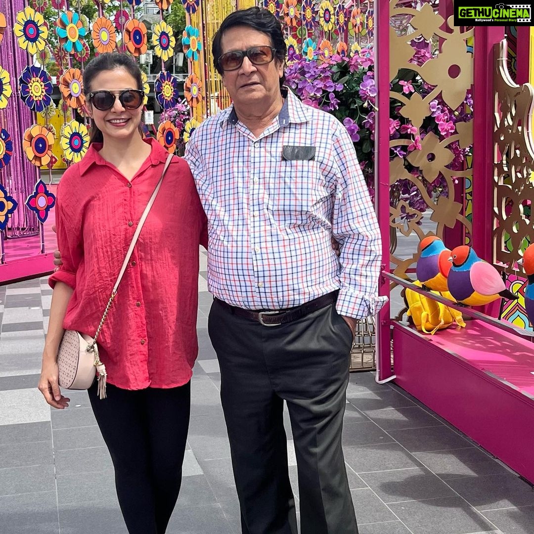 Koel Mallick - 109.8K Likes - Happy Father’s Day today & everyday!!!! 🫶 #family #bonding #life #bliss #love #peace #koelকথা