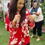 Koel Mallick Instagram - Spreading love & laughter….Holi haiiiii !!!!!!💕💕💕💕💕 #happyholi #colours #vibrant #love #life #koelকথা