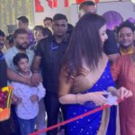 Koel Mallick Instagram - Nayer Pally Sealdah Durga Puja Committee #durgapujo #happiness #love #pujo2022 #pujovibes #koelকথা Sealdah, West Bengal, India