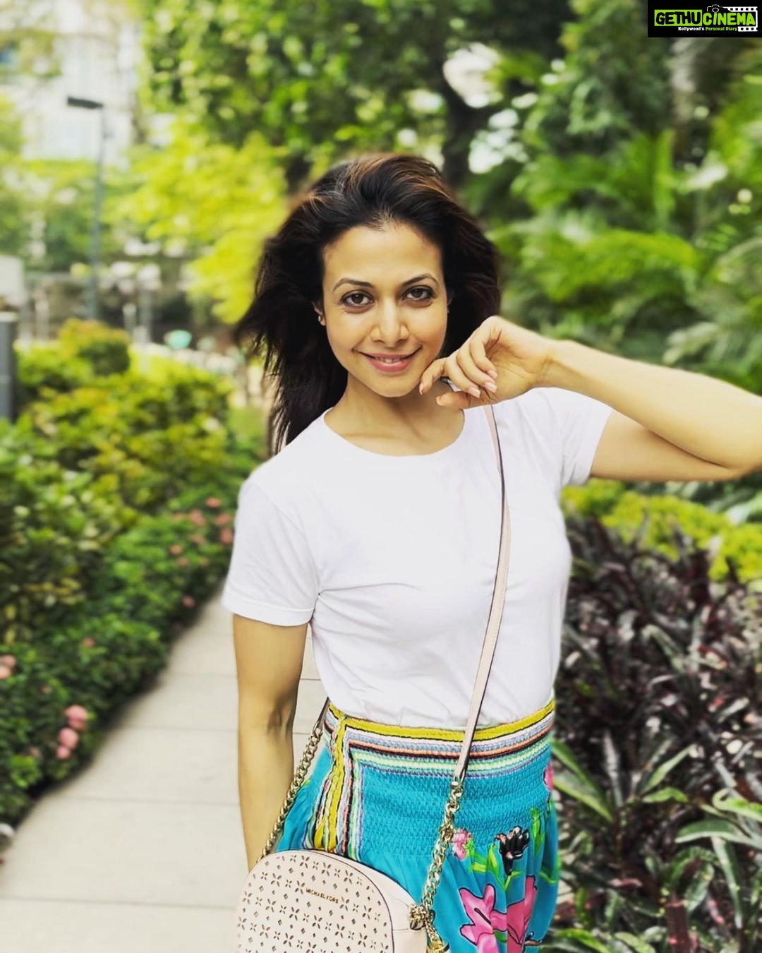 Koel Mallick Instagram - Hi! 🙋♀️💕 #happyenvironmentday #happysunday #love #joy #positivevibes #happiness