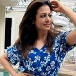 Koel Mallick Instagram - … & as I let my hair down!!!!💙😍💃💕 #love #joy #life #positivevibes #vacationdiaries #koelকথা