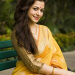 Koel Mallick Instagram - প্রতিটি মুহূর্ত কাটুক আনন্দে...ভালো থাকুন, সকলকে ভালো রাখুন...শুভ নববর্ষ। 😊😊😊😊