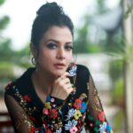 Koel Mallick Instagram - 🖤💫🌟✨ #weekend #swag #black #shineon #photography #koelকথা
