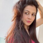 Koel Mallick Instagram - End of the year…as heart inclines to retrospection… 💗 #positivevibes #positivity #positivelife #koelকথা