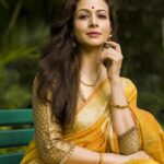 Koel Mallick Instagram - প্রতিটি মুহূর্ত কাটুক আনন্দে...ভালো থাকুন, সকলকে ভালো রাখুন...শুভ নববর্ষ। 😊😊😊😊