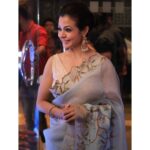 Koel Mallick Instagram - Honoured & humbled to be receiving the ‘Pride of Bengal Award’ from Young Leaders Forum,ICC…thanks to all for the love & blessings, that makes my journey all the more fulfilling!🙏 #gratitude #happiness #life #positivity 😇💕