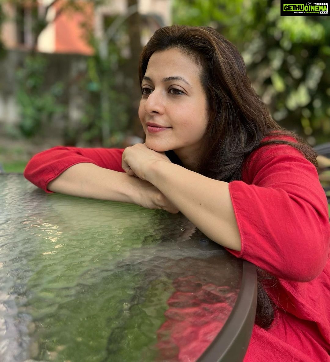 Koel Mallick Instagram - ❤️ #happiness #positivevibes #sunshine #meditation #philosophy #koelকথা