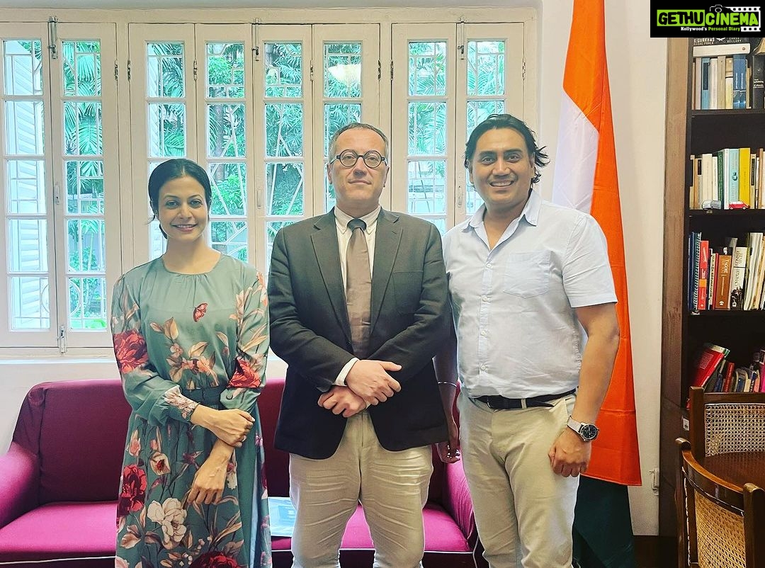 Koel Mallick Instagram - It’s been a pleasure meeting the Consul General of 🇮🇹 !! 😊 @italyinkolkata @nispalsingh